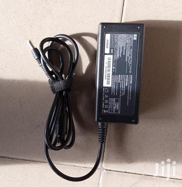 HP Small Pin Charger · Photo 4