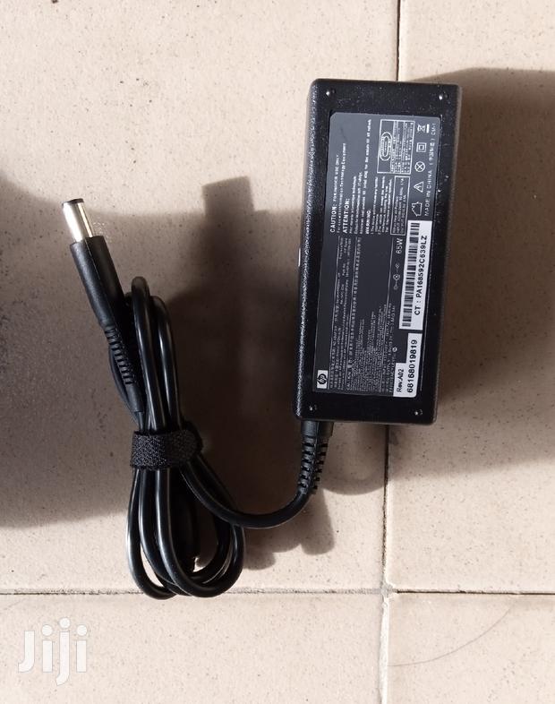 Hp Big Pin Charger · Photo 3