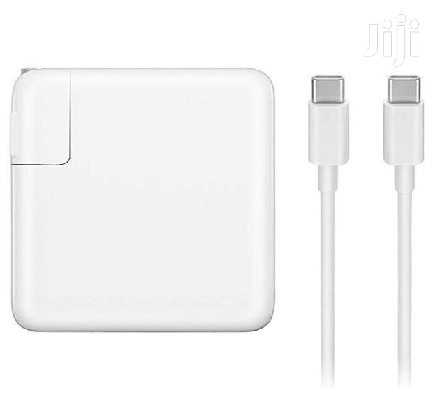 Mac Book Type C Charger · Photo 2