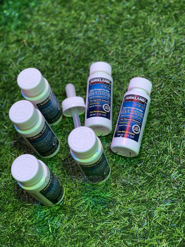 Kirkland Minoxidil · Photo 3