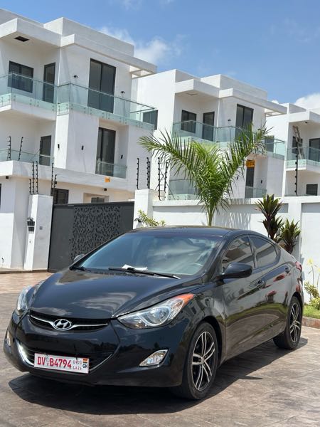 Hyundai Elantra GLS Sedan FWD (1.8L 4cyl 6A) 2013 Black