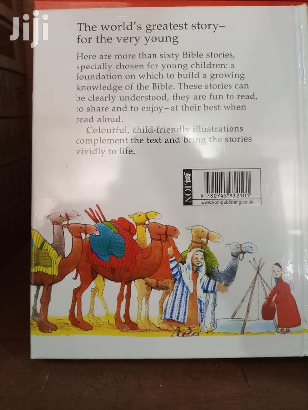 The Lion First Children Bible · Photo 2