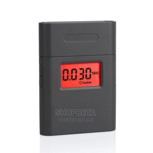 Breathalyzer · Photo 2
