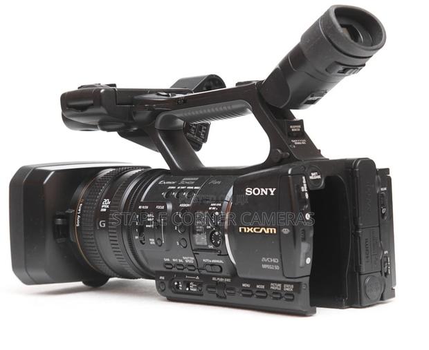 Sony Hxr-nx3e Camcorder · Photo 4
