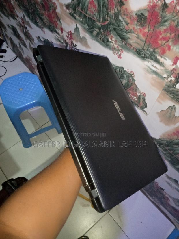 Laptop Asus A72F 8GB Intel Core I5 HDD 500GB · Photo 3