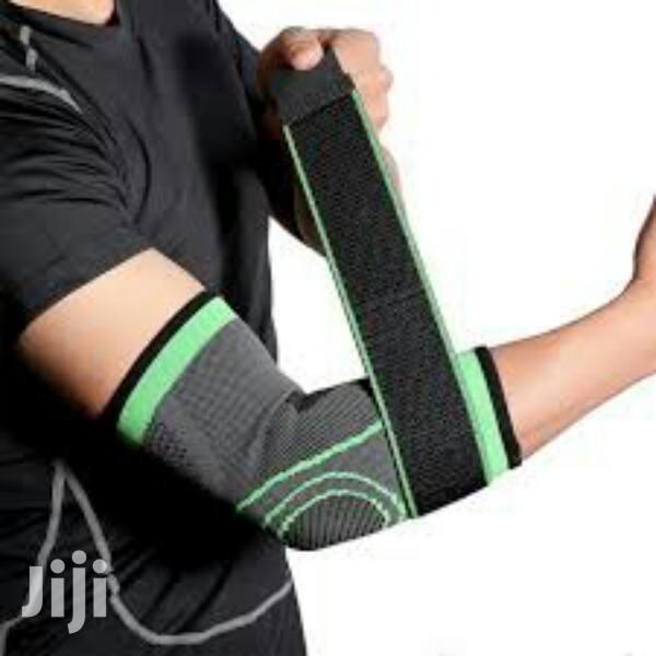 Elbow Compression Support · Photo 2