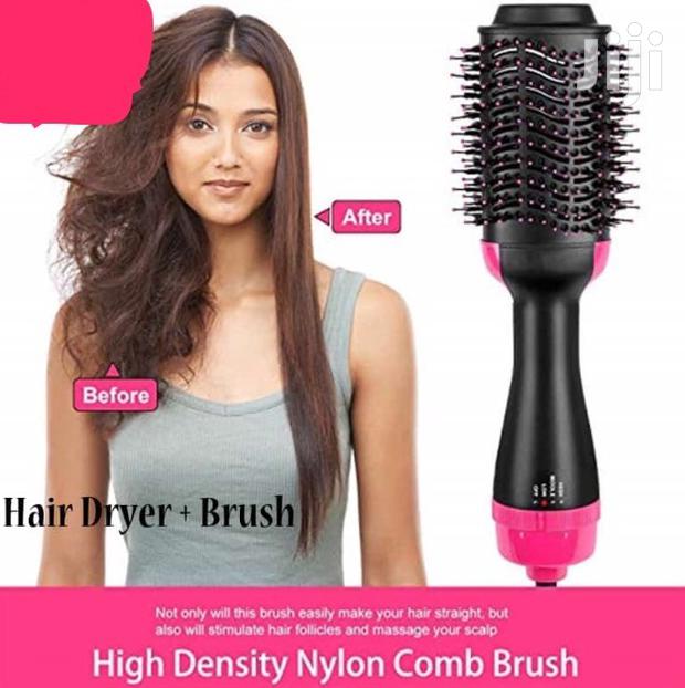 Hair Dryer With Straightener · Photo 2