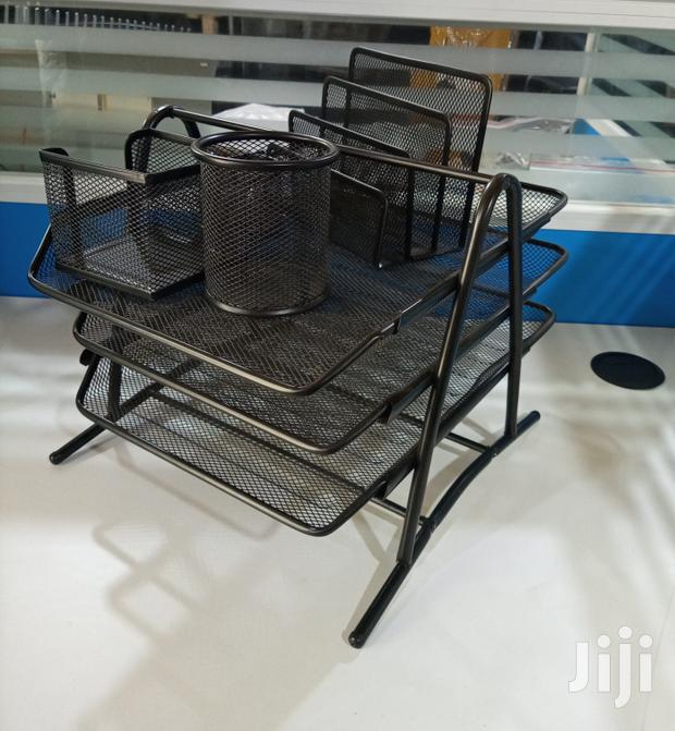 Office Mesh Tray With Its Accessories · Photo 2