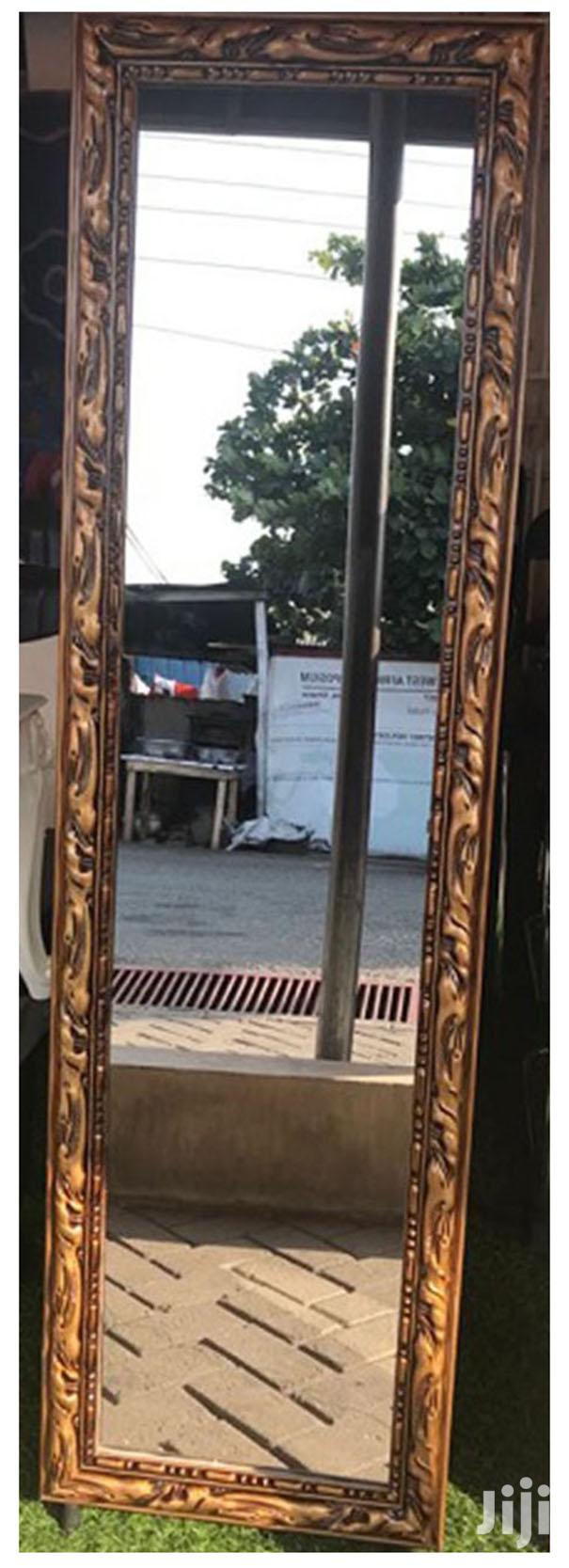 Dressing Mirror · Photo 2