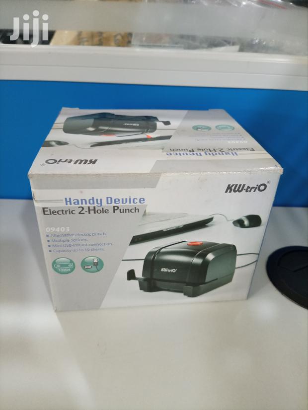 Electric 2 Hole Punch · Photo 2