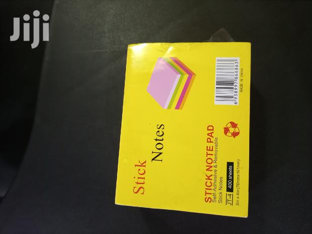 Coloured Sticky Notes · Photo 3