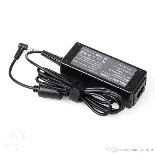 ASUS Eee 1005ha Series 19V 2.1A 40W Laptop Adapter Charger · Photo 4