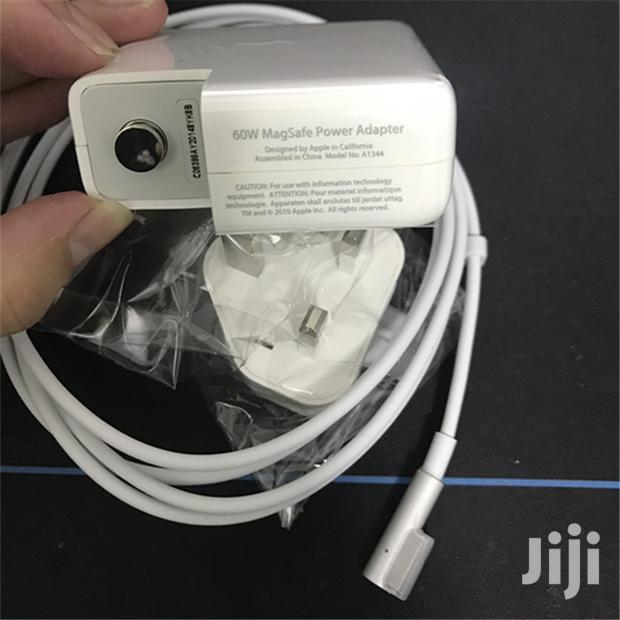 Magsafe1 Chargers · Photo 2