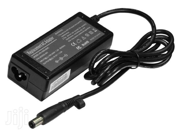 Toshiba 19.5v 1.58a Big Pin Adapter Charger · Photo 4