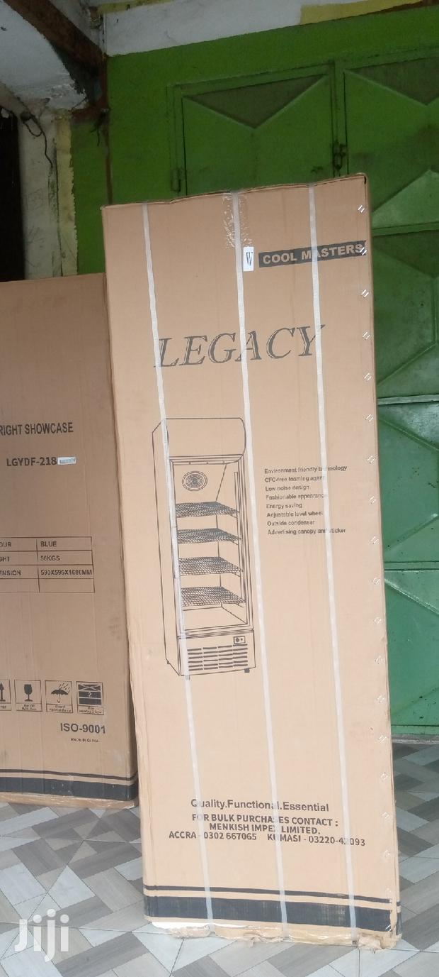 Attractive Display Fridge 193ltrs