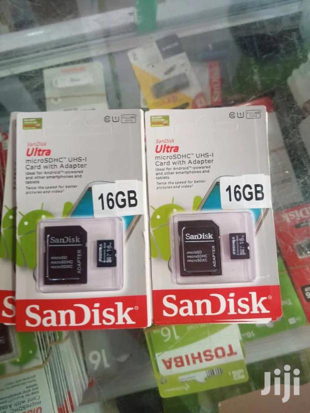 16GB Sandisk SD Card · Photo 3
