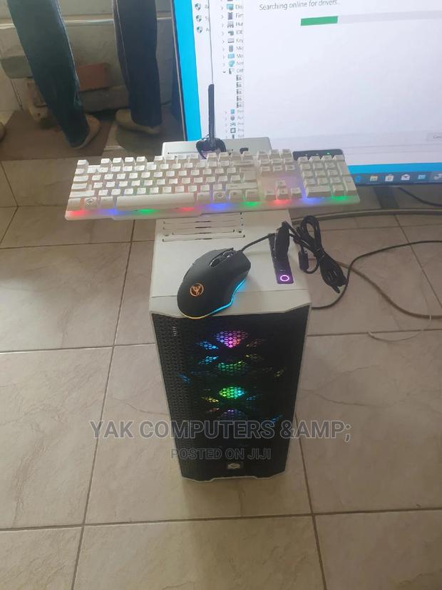 New Desktop Computer 32GB Intel Core I7 SSD 1T