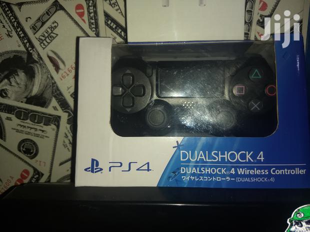 Ps 4 Controller photo 4