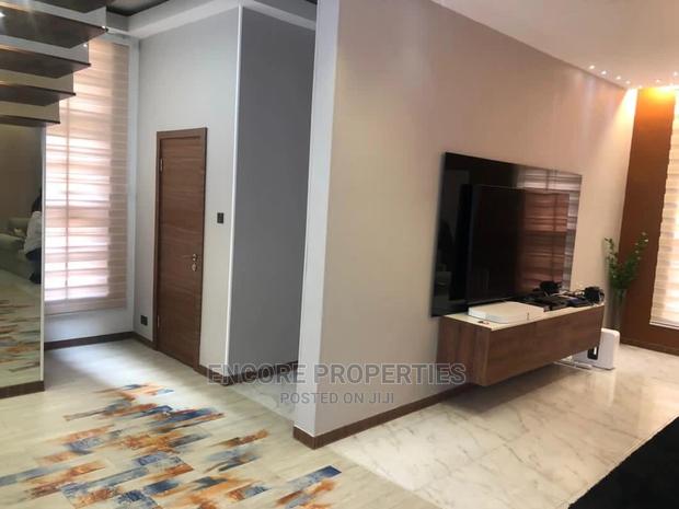 Furnished 4bdrm House in East Legon for sale · Photo 3