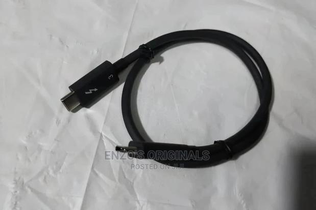Thunderbolt 3 To Thunderbolt 3 Cable · Photo 4