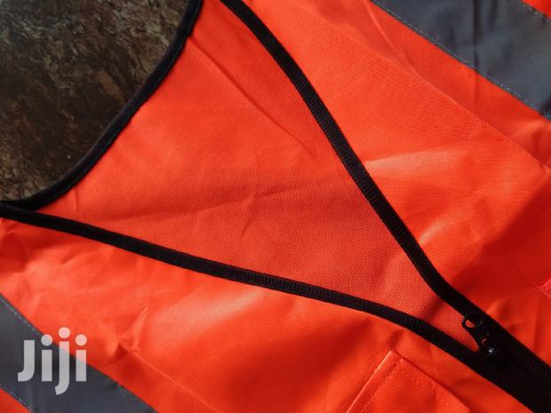 Heavy Duty Reflective Vest With Pockets/Reflector