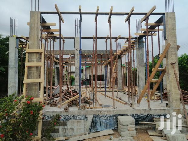 Props/Scaffolds/Bamboo/Metals/Decking /Formwork