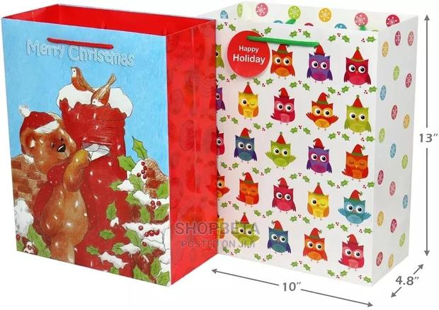 Christmas Shopping /Gift Bags · Photo 3