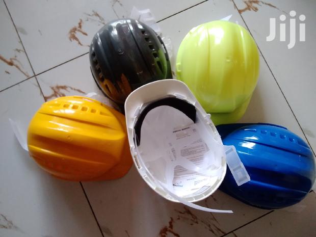 Vaultex Ventilated Helmet · Photo 3