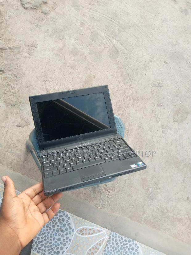 Laptop Dell Latitude 2110 2GB Intel Atom HDD 128GB · Photo 3