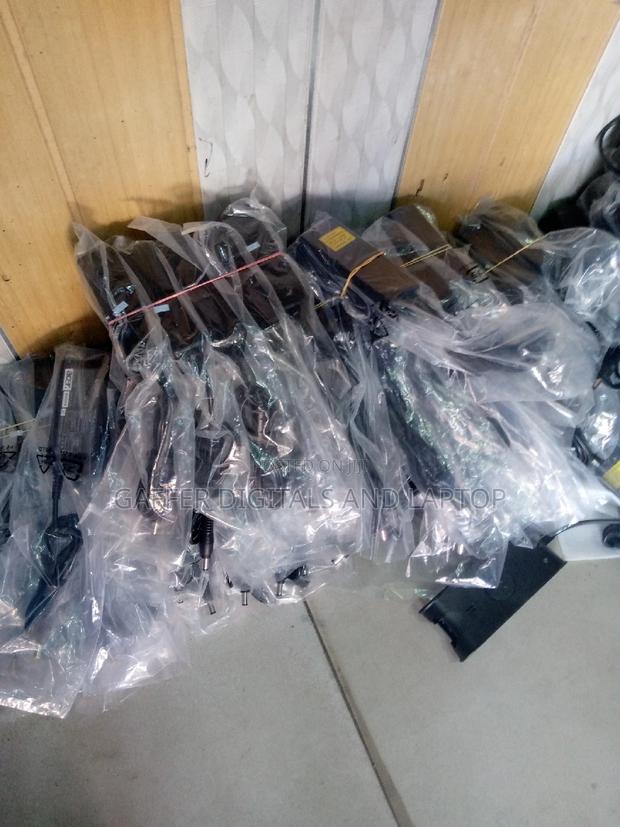 Brand New Laptop Chargers · Photo 4
