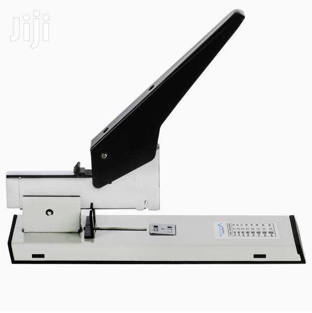 Heavy Duty Stapler · Photo 4