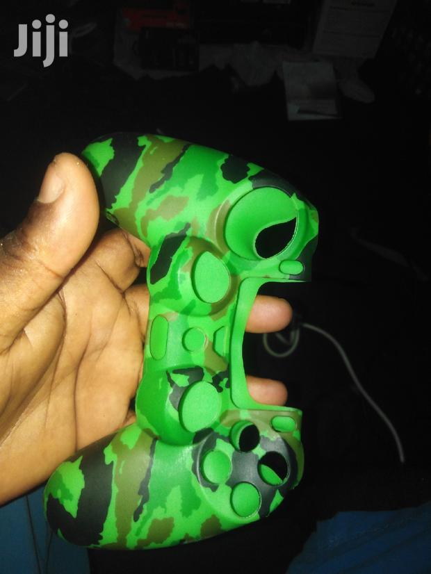Ps4 Controller Skin photo 2