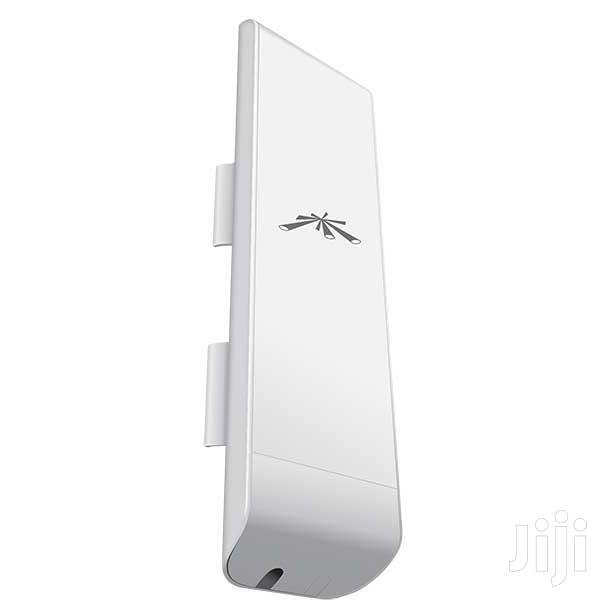 Ubiquiti Nanostation M5 Outdoor MIMO 2x2 5ghz Airmax. · Photo 3