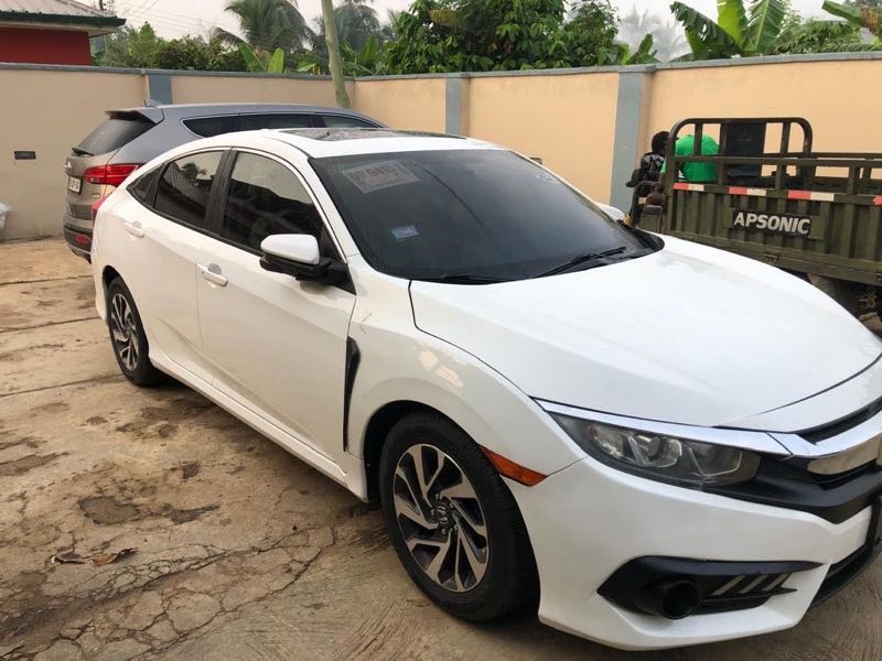 Honda Civic EX 4dr Sedan (2.0L 4cyl) 2017 White