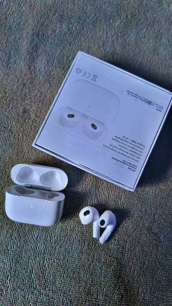 Clean Apple Airpods 3 - Fast Connection Heavy Bass