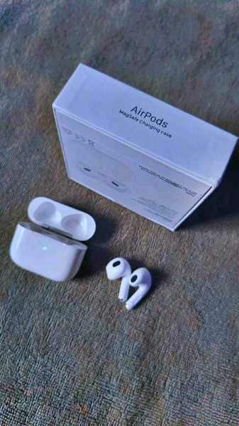 Clean Apple Airpods 3 - Fast Connection Heavy Bass