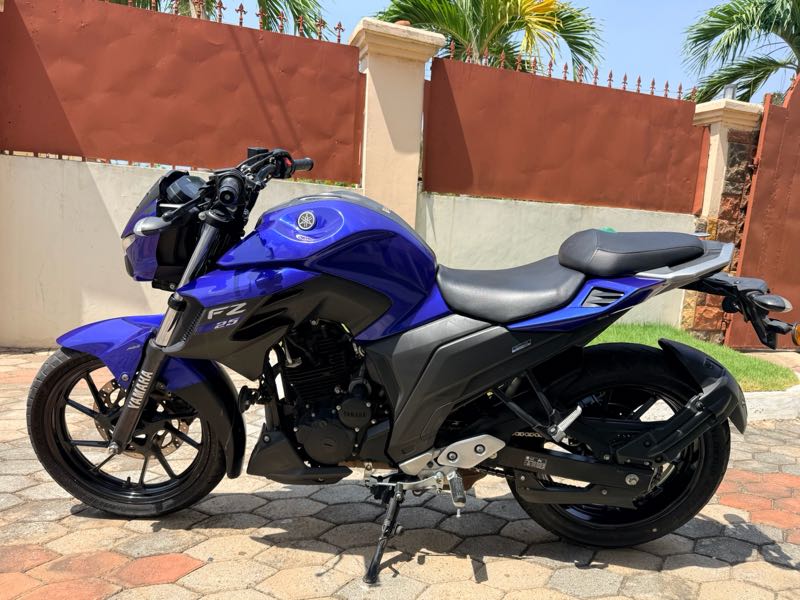 Yamaha 2024 Blue