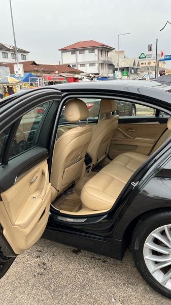 BMW 520i  2017 Black