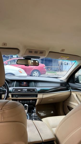 BMW 520i  2017 Black