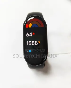 Xiaomi Smart Band 10 – 1.72′′ Amoled • 21-Day Battery • 150+ Modes