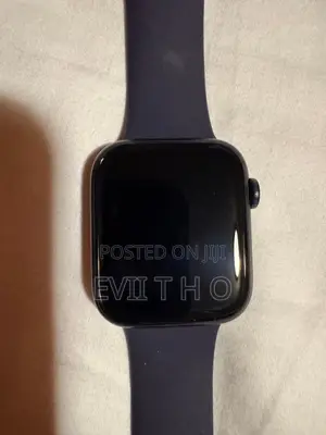 Apple Watch Series 6 photo 2