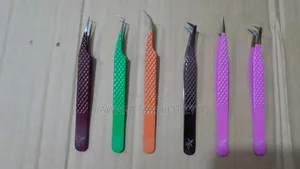 Fiber Tip Tweezer With Different Tip Design and Colors